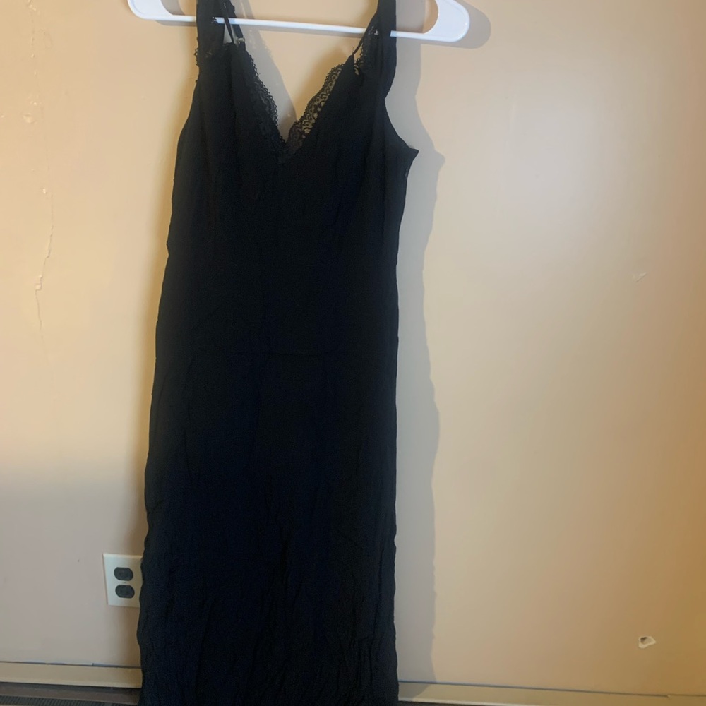 Elegant Black Lace Trim Dress